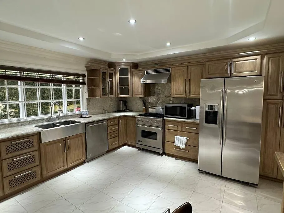 Carters Nest Jacks Hill - Kingston Villa
