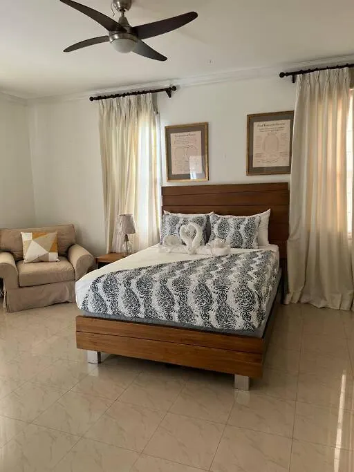 Carters Nest Jacks Hill - Kingston Villa