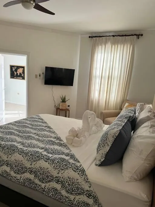 Carters Nest Jacks Hill - Kingston Villa